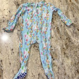 Bums & Roses (previously Little Bum Bums) Seahorse Birthday Footie